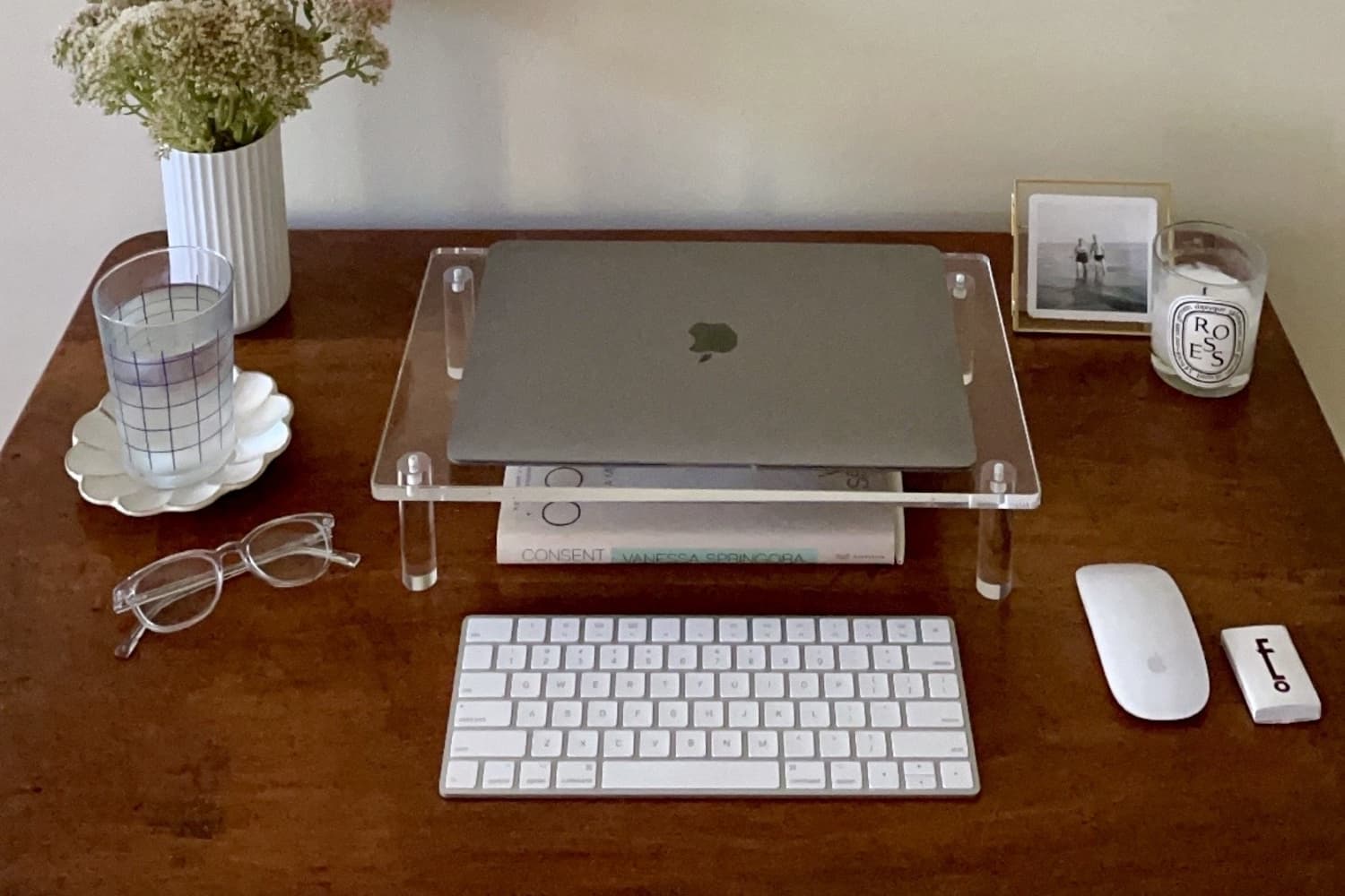 Amazon Acrylic Laptop Stand Review Apartment Therapy